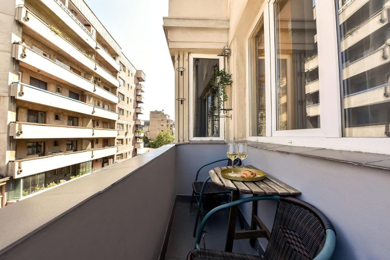 Stylish & Spacious Apartment Near The Old Town - A Touch Of History, A Dash Of Modernity Bukarest Exterior foto